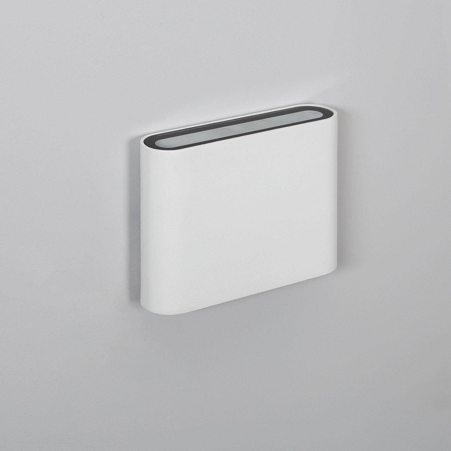 Applique Murale Extérieure LED Éclairage Double Face Aluminium Luming Sélectionnable (chaud-neutre) 2700K - 3300K - 4000K Blanc 6 W 90 mm x 30 mm x 115 mm ↔11 cm 84.3 lm/W Applique Murale Extérieure LED Éclairage Double Face Aluminium Luming Sélectionnable (chaud-neutre) 2700K - 3300K - 4000K Blanc 6 W 90 mm x 30 mm x 115 mm ↔11 cm 84.3 lm/W
