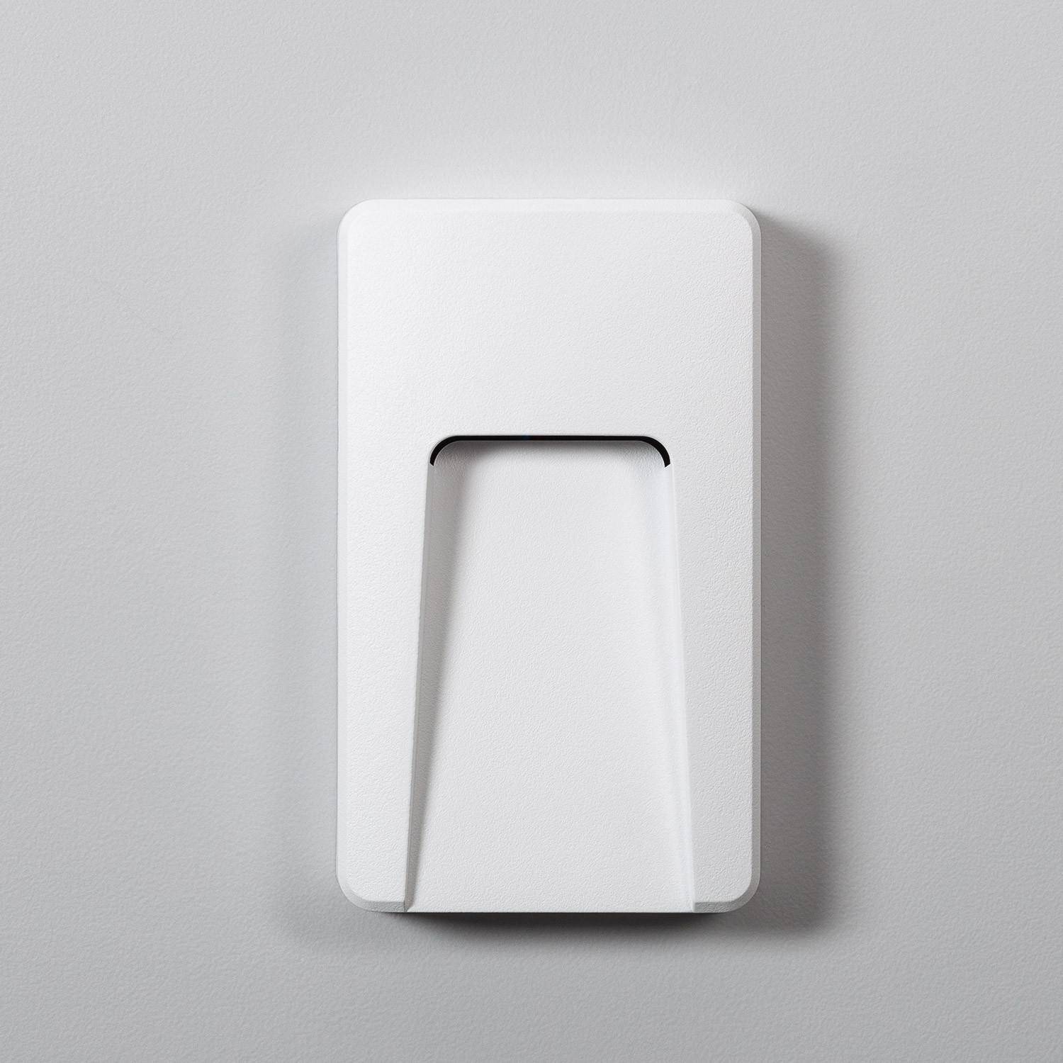 Balise Extérieure LED 3W Saillie Murale Rectangulaire Nilsa Blanc neutre 4000K Blanc Balise Extérieure LED 3W Saillie Murale Rectangulaire Nilsa Blanc neutre 4000K Blanc