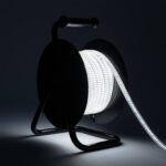 Ruban LED 220V avec Enrouleur de 25m 10 W/m 1000 lm/m IP65 pour Chantiers et Événements Blanc froid 6000K