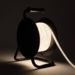 Ruban LED 220V avec Enrouleur de 25m 10 W/m 1000 lm/m IP65 pour Chantiers et Événements Blanc neutre 4000K
