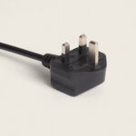 Guirlande Lumineuse Extérieure avec 5 Douilles B22 5m Noir IP44 – Image 4