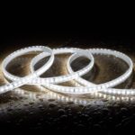 Ruban LED Dimmable 220V SMD 120 LED/m Couleur 8.5W/m Largeur 12mm Coupe 20cm IP65 Sur Mesure Blanc froid 6000K 25 m 6 mm x 12 mm x 25 m