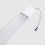 Réglette LED étanche IP65 120 cm blanc opale PC extérieur – Image 15
