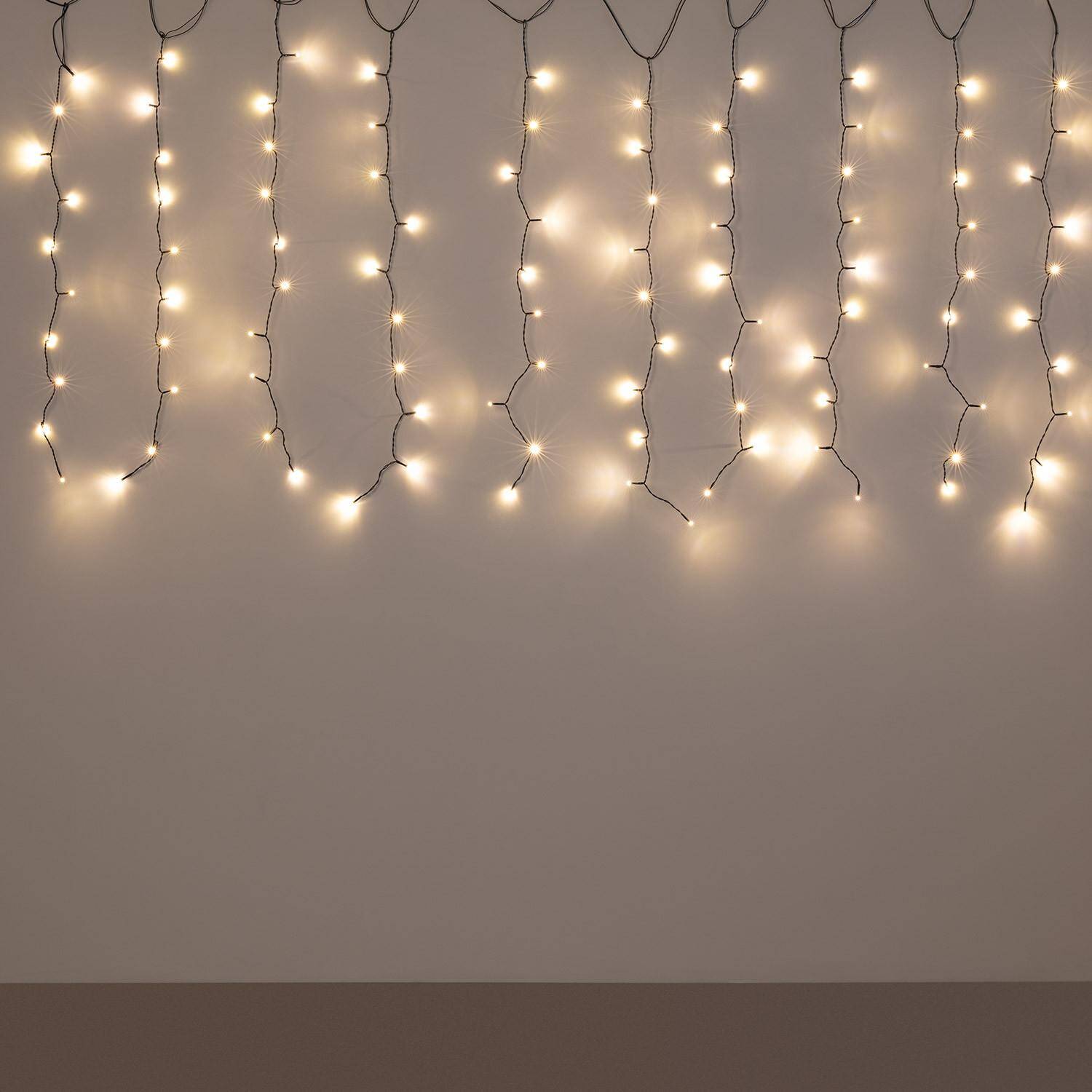 Rideau de Guirlandes LED Short Noir Rideau de Guirlandes LED Short Noir